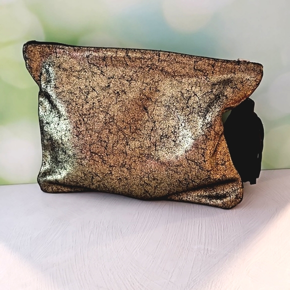 ellebee206 Handbags - Crackled gold suede clutch fold over tassel zip EUC purse bag